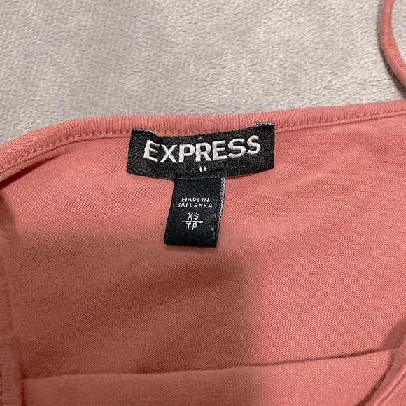 Pink Strappy Express Tank - Picture 2 of 2
